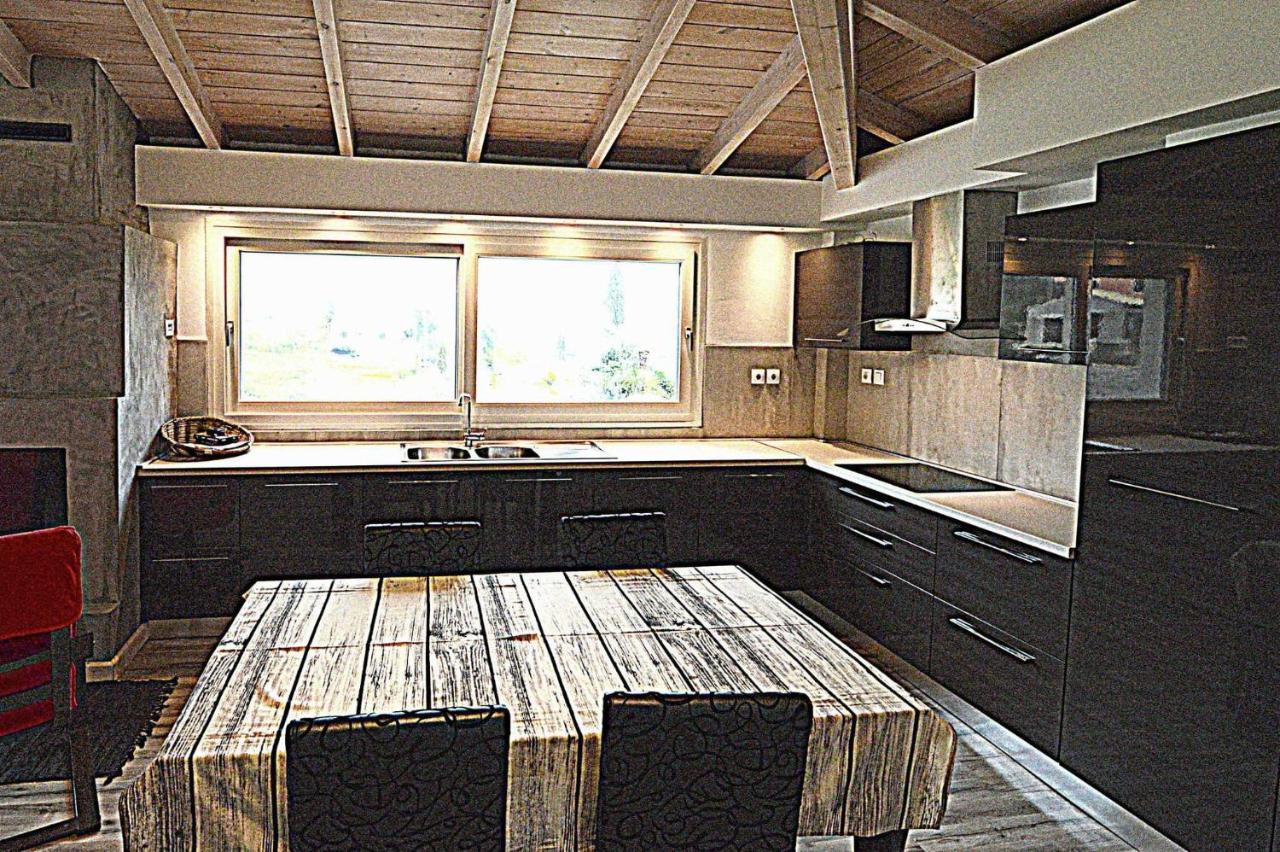 Wood Metal Glass Kontokali Luaran gambar